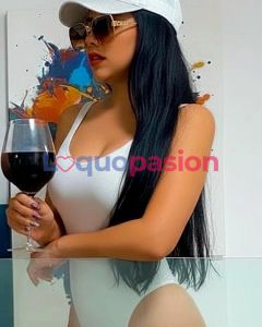 KATALINA , HERMOSA JOVENCITA COLOMBIANA SÚPERNOVEDAD